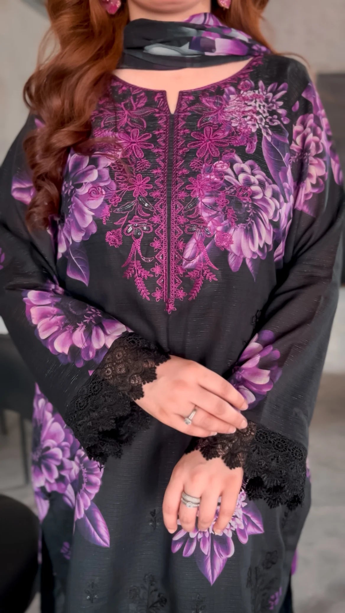 UNSTITCHED EMBROIDERED LAWN SUIT
