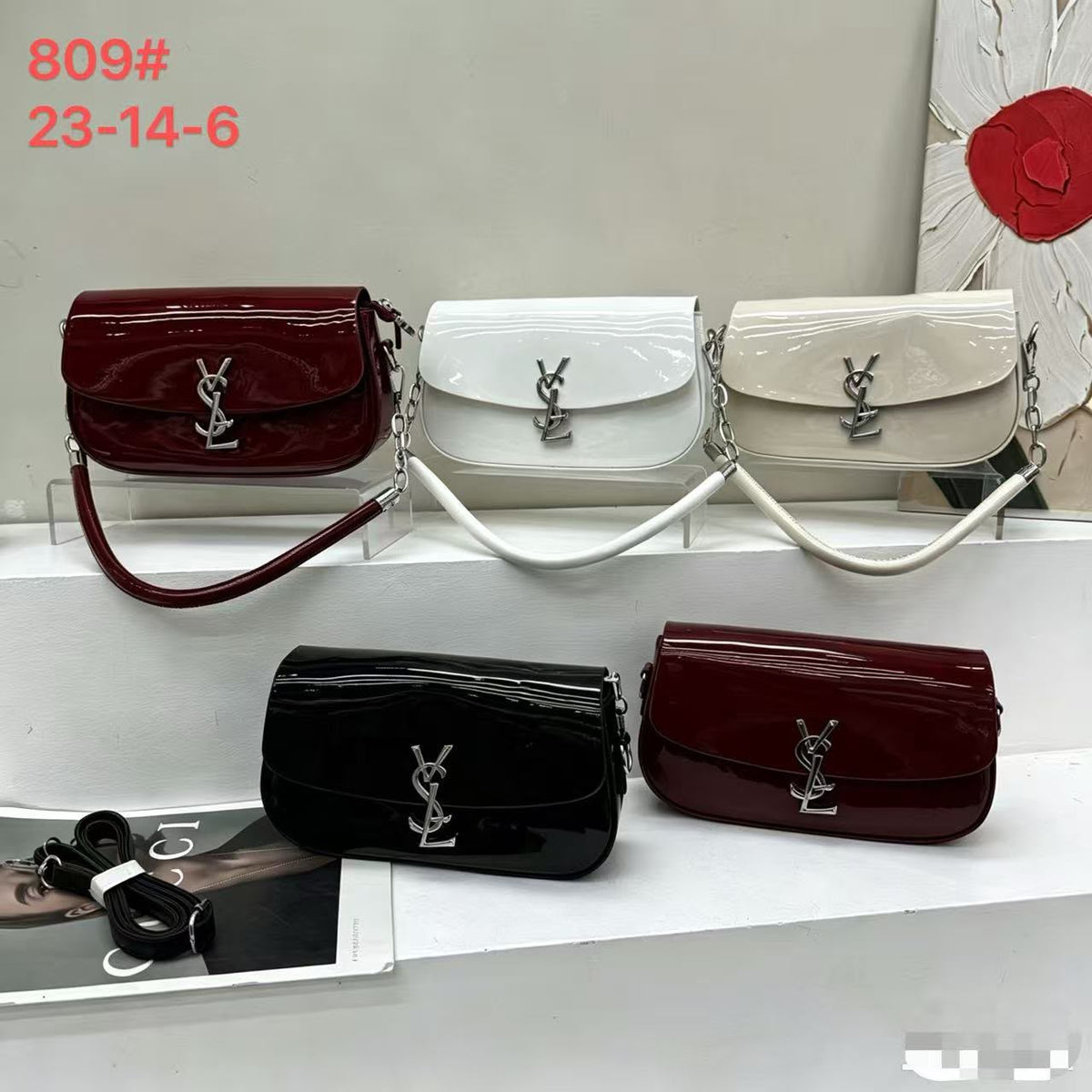lossy patent leather Bag