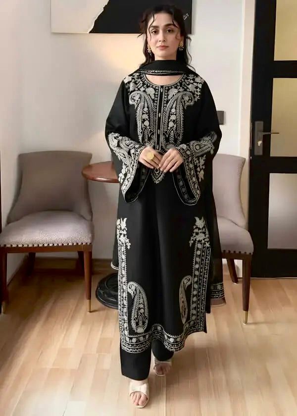 MIRANA Dhanak Embroidered