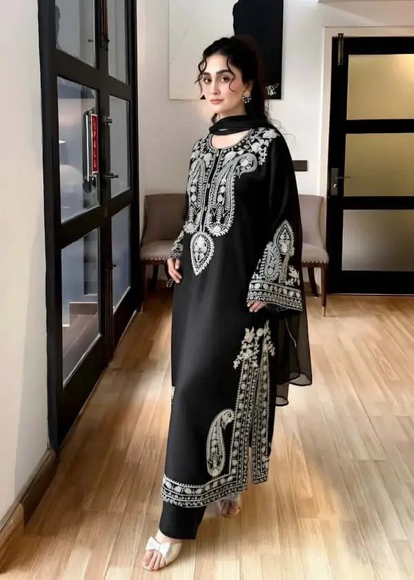 MIRANA Dhanak Embroidered