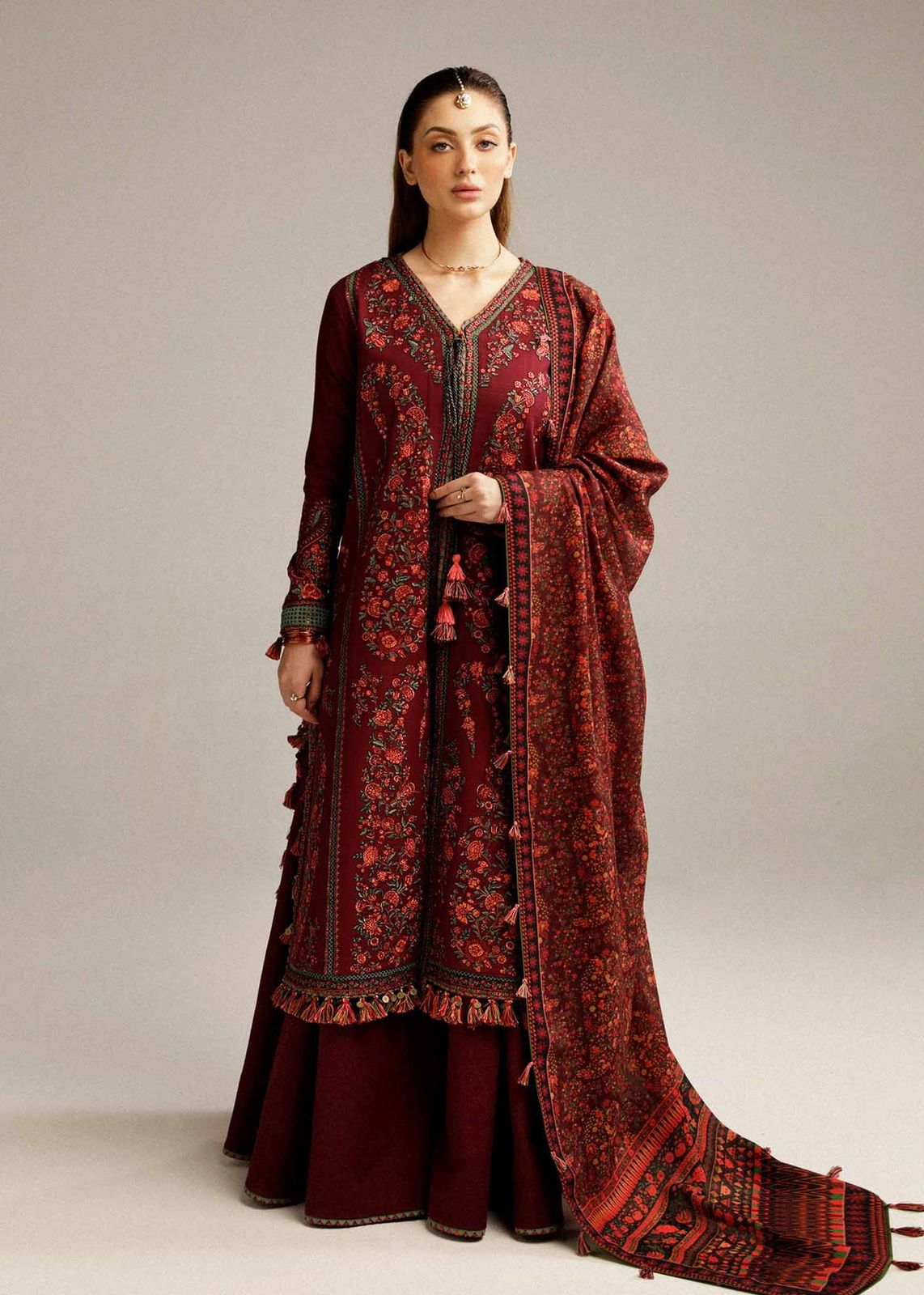 Dhanak Embroidered Luxury