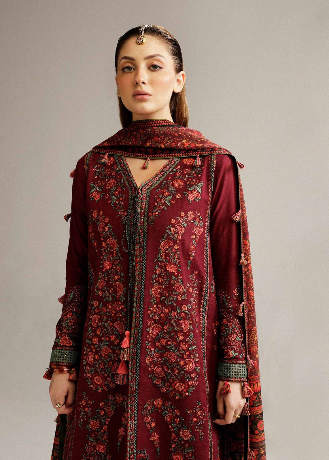 Dhanak Embroidered Luxury