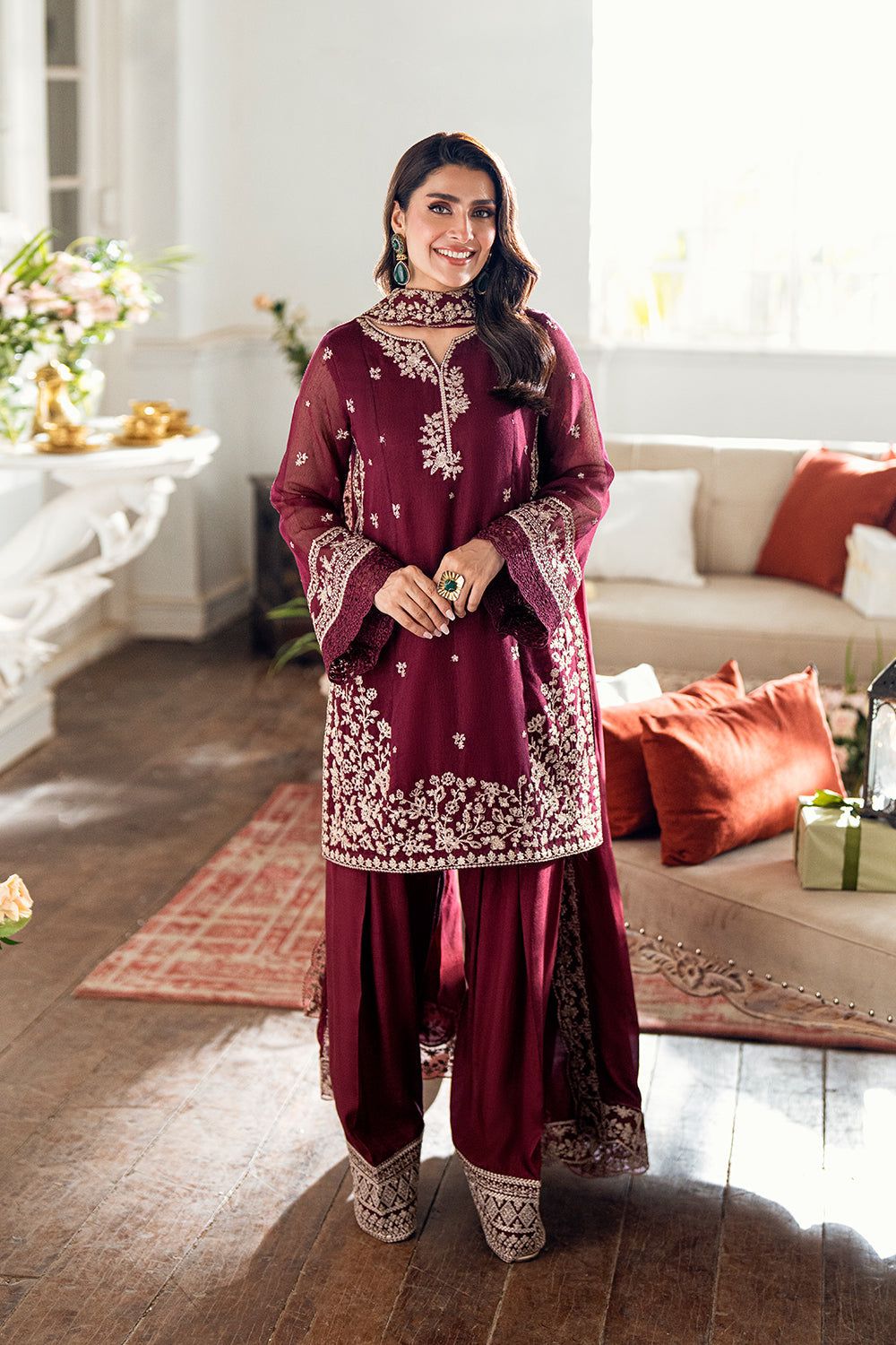 AZURE Dhanak Embroidered Luxury