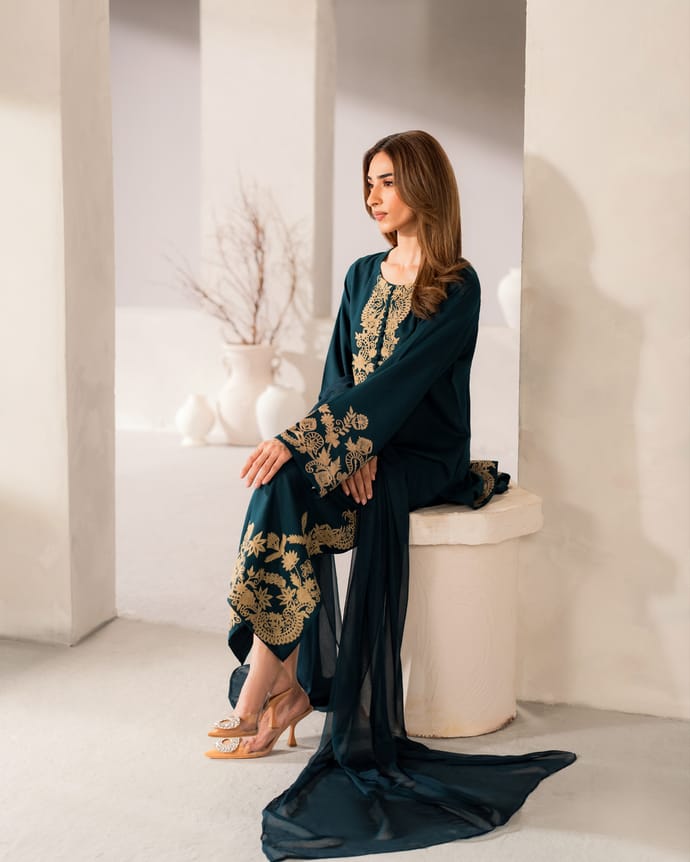 Elegant 2-Piece Silk Printed Dress