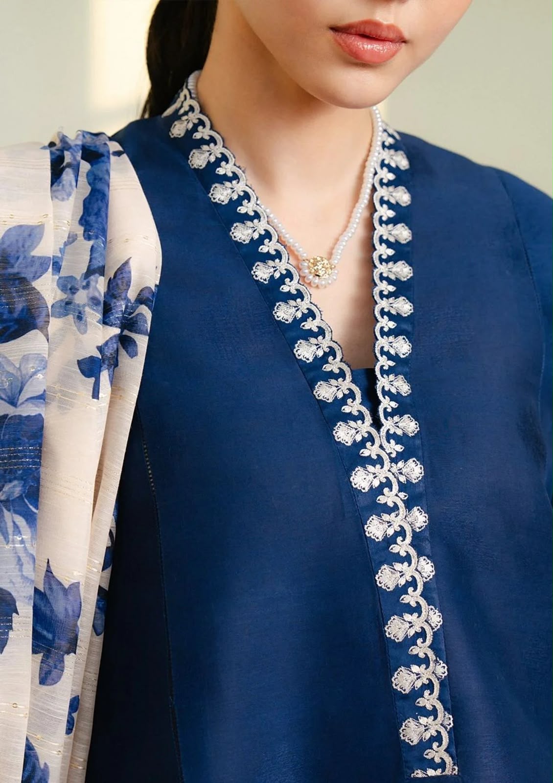 ZARA-SHAJAHAN Dhanak Embroidered Hit Code Unstiched 3pc