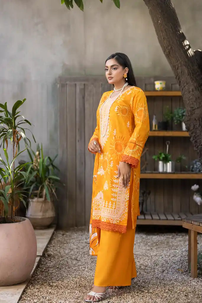 EMBROIDERED LAWN SUIT