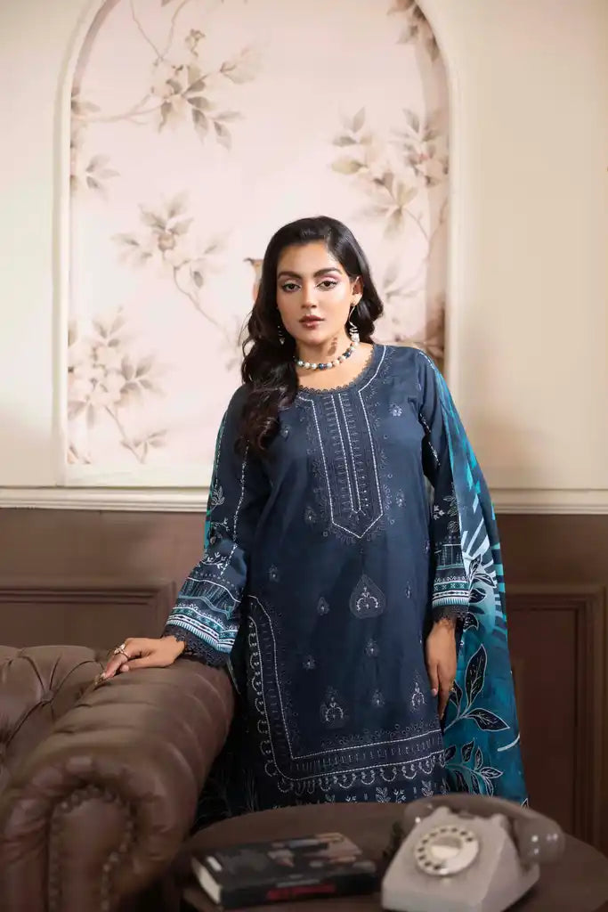 EMBROIDERED LAWN SUIT