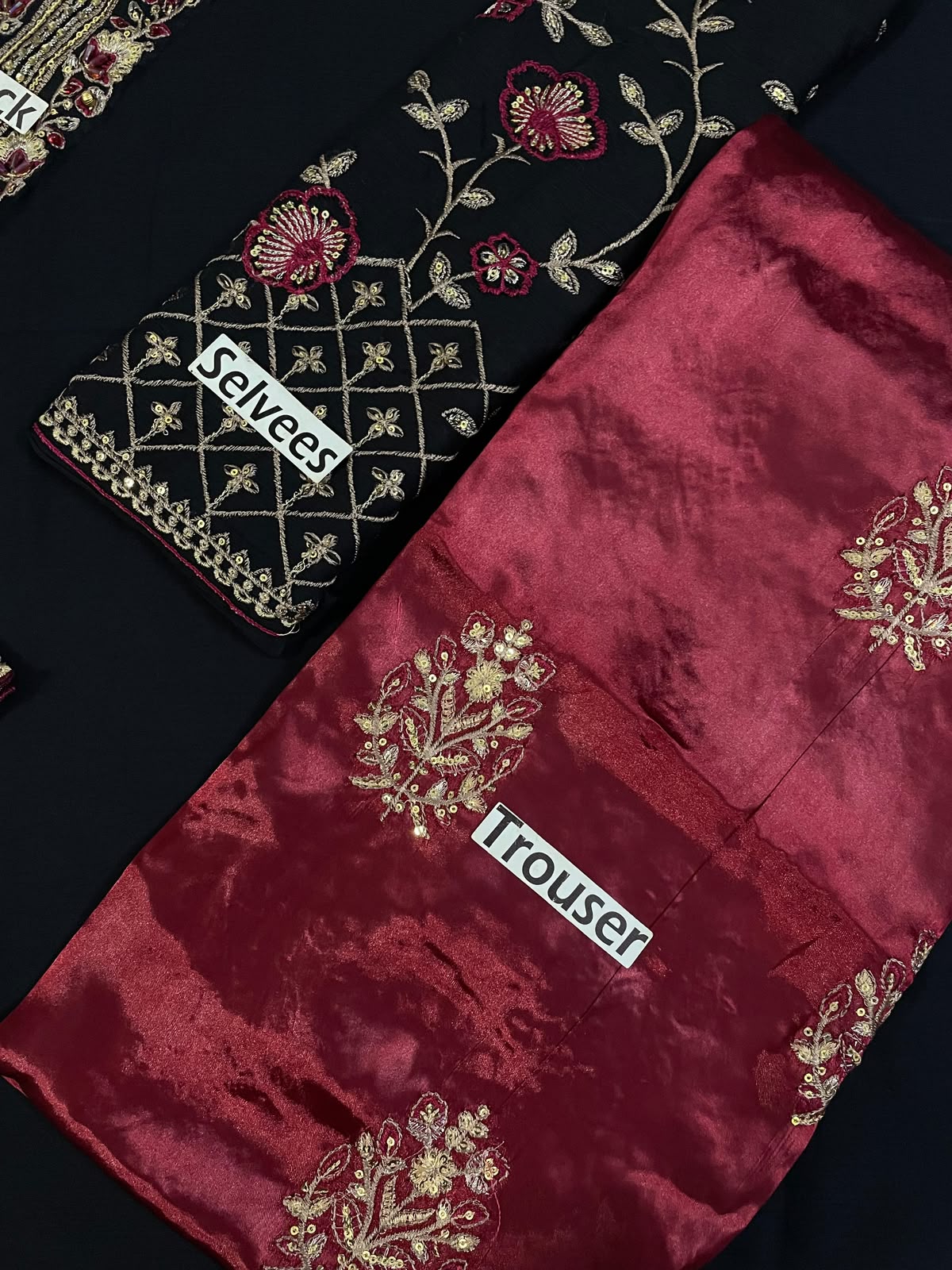 IZNIK Heavy Embroidered